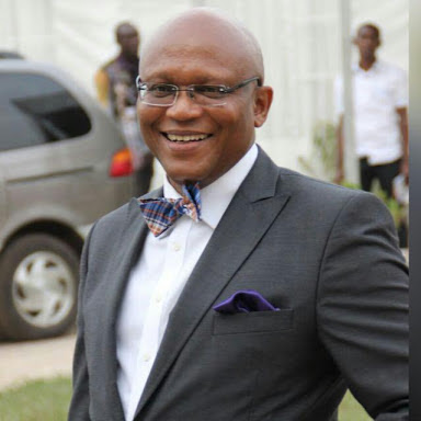 Barr . Ike Akaraiwe 